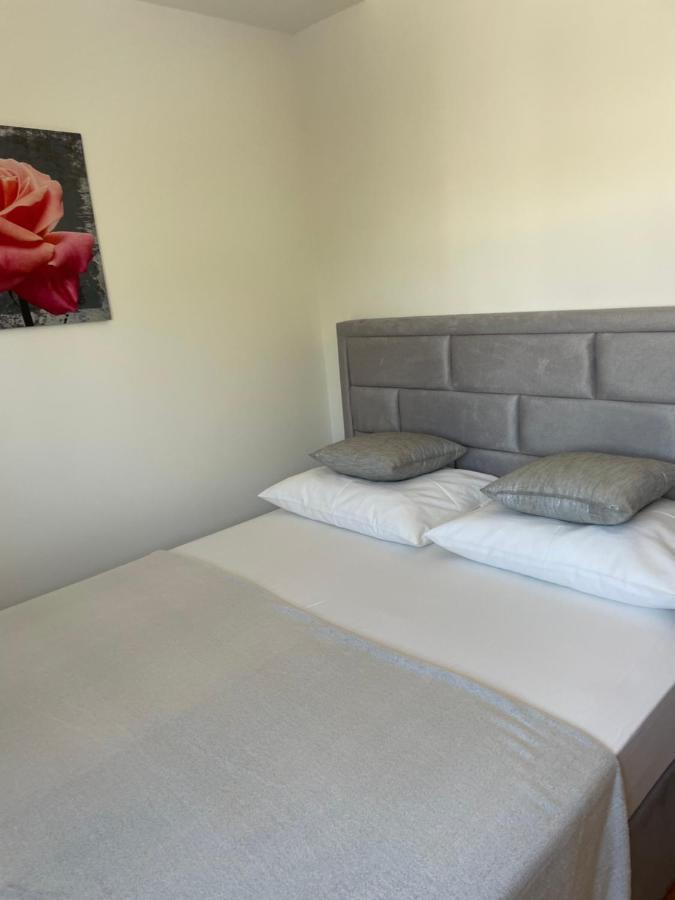 Apartments Vip Σπλιτ Εξωτερικό φωτογραφία